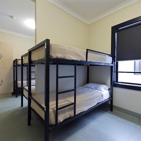 Coolangatta Sands Hotel Bagian luar foto