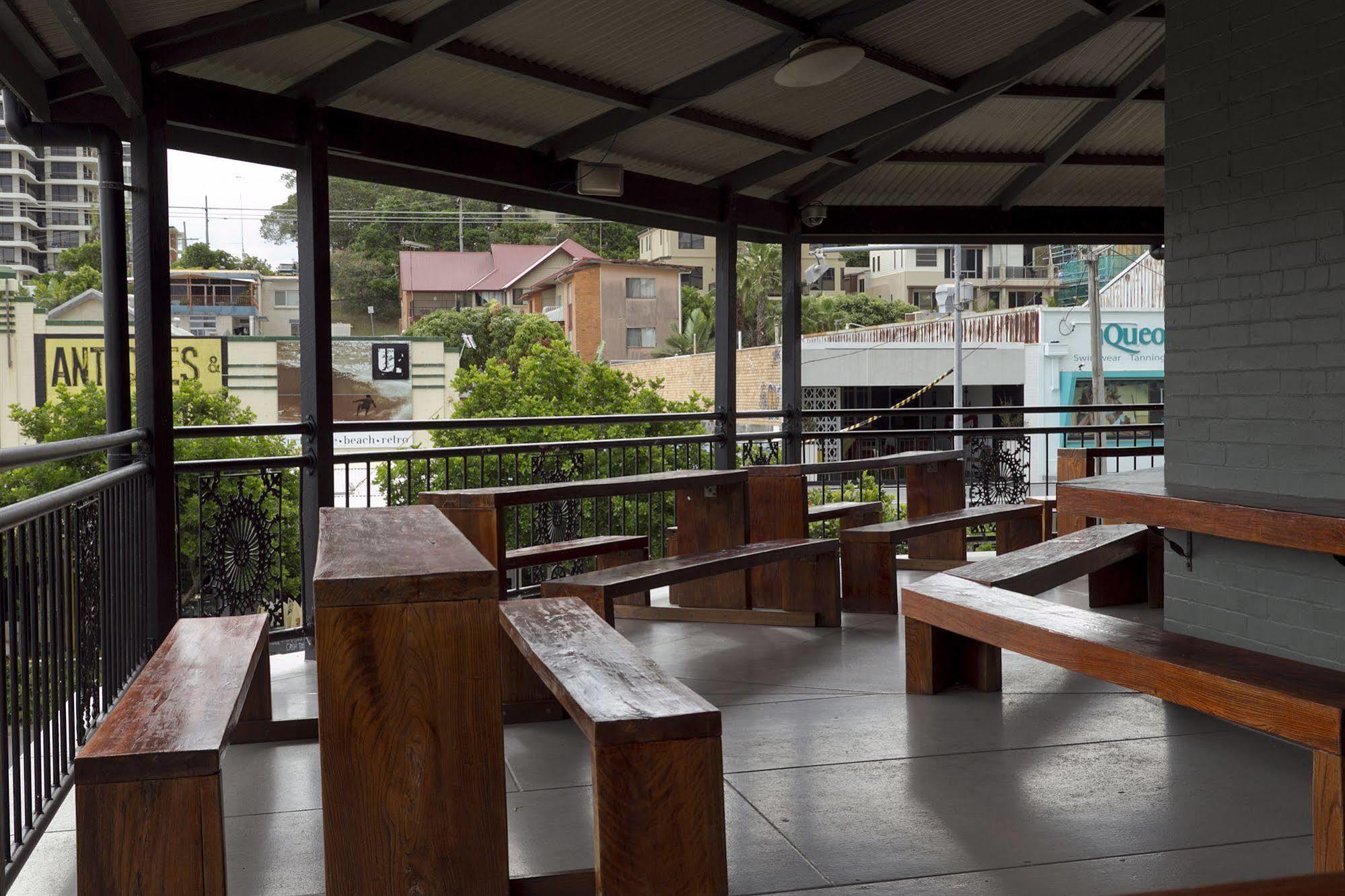 Coolangatta Sands Hotel Bagian luar foto