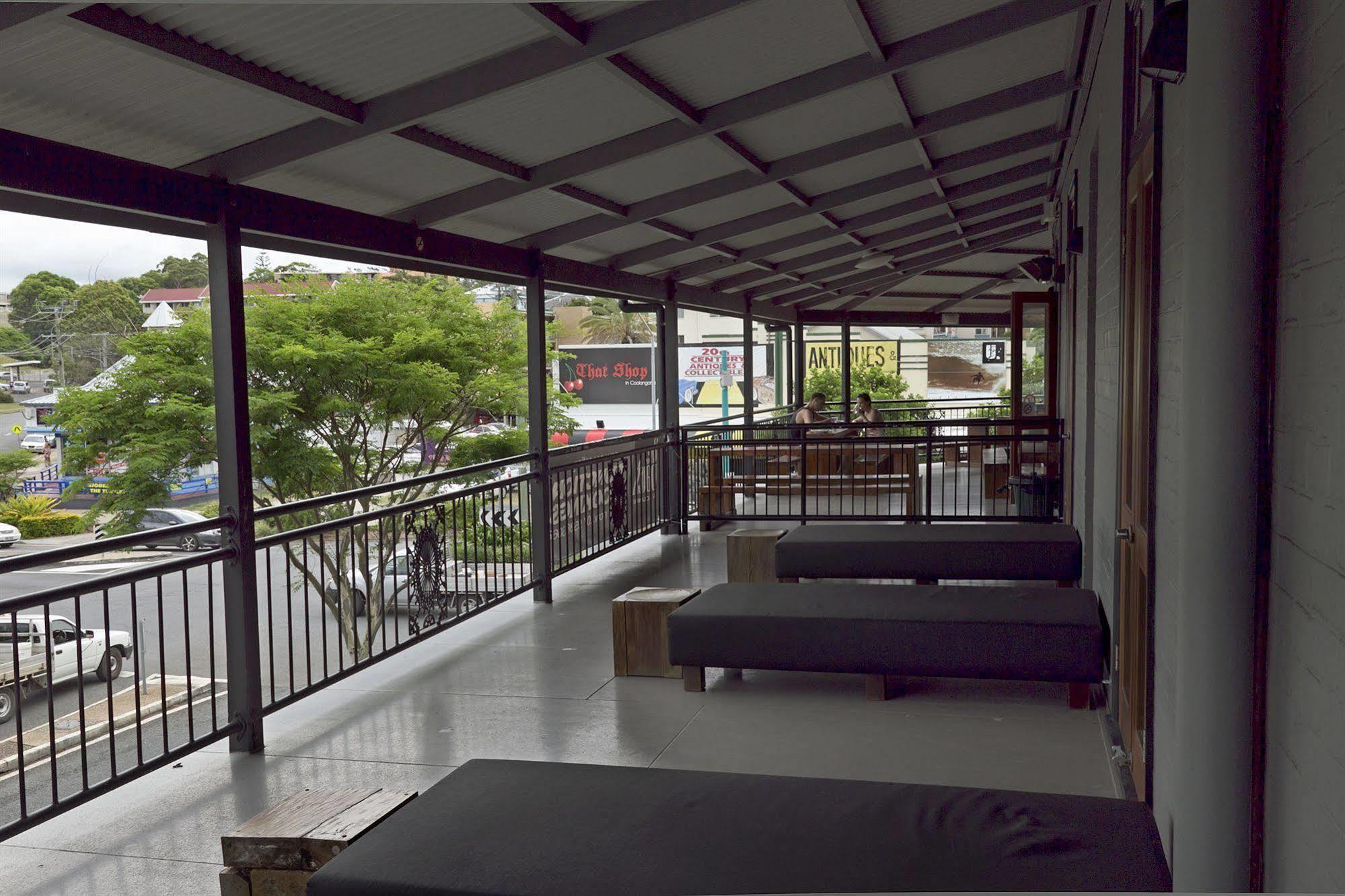 Coolangatta Sands Hotel Bagian luar foto